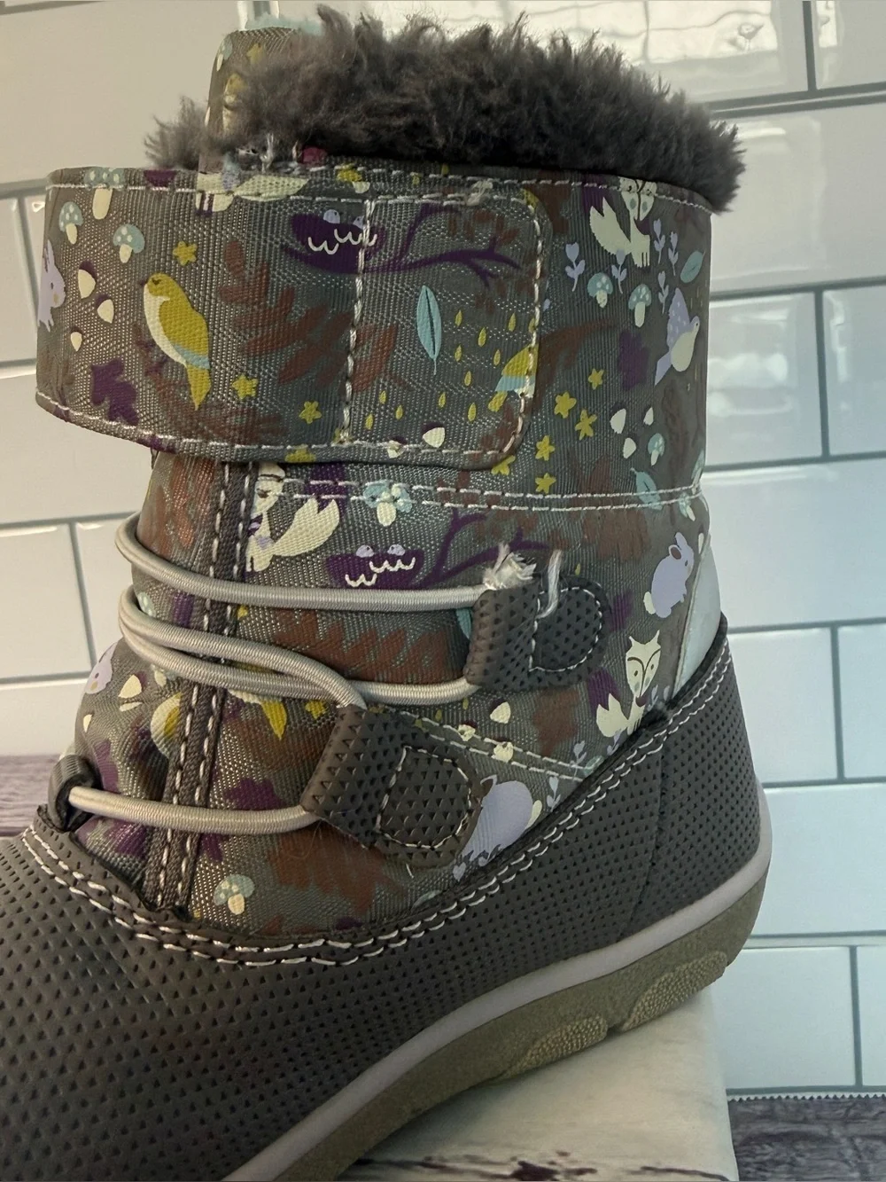 See Kai Run Abby II Waterproof Insulated ❄️Boots in Gray Woodland size 11
